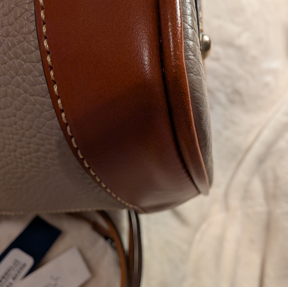 NWT DOONEY & BOURKE DOME SATCHEL DARCY BAG ELEPHANT TAUPE w/ TAN TRIM SOLD OUT - Picture 12 of 13